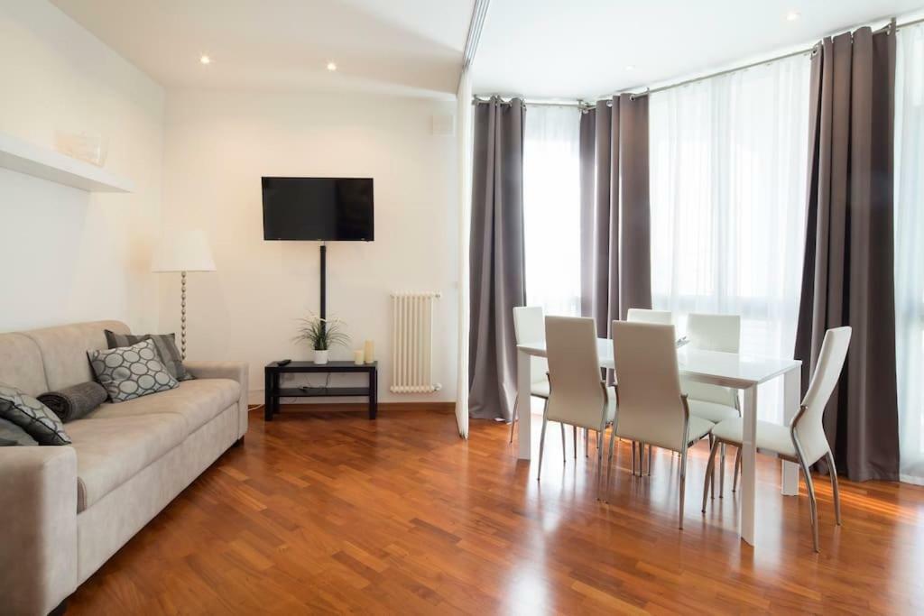 Apartamento Modern Sunny In Residental Area *